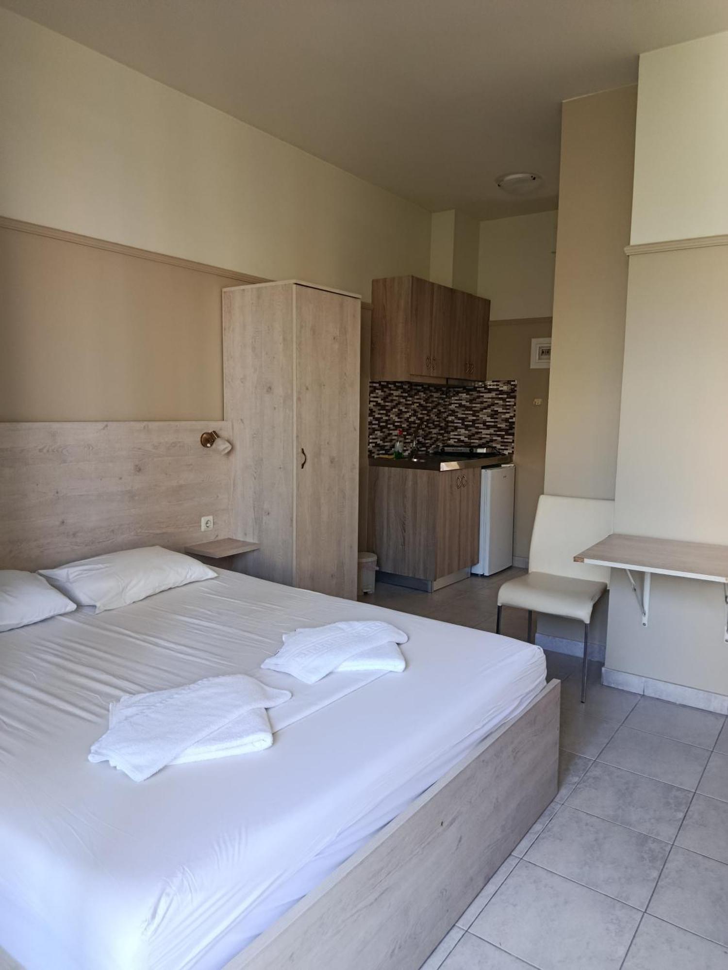 Kleri Beloni Rooms Ханья Экстерьер фото
